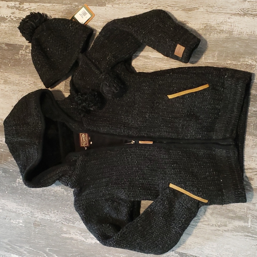 Kyber wool jacket and hat